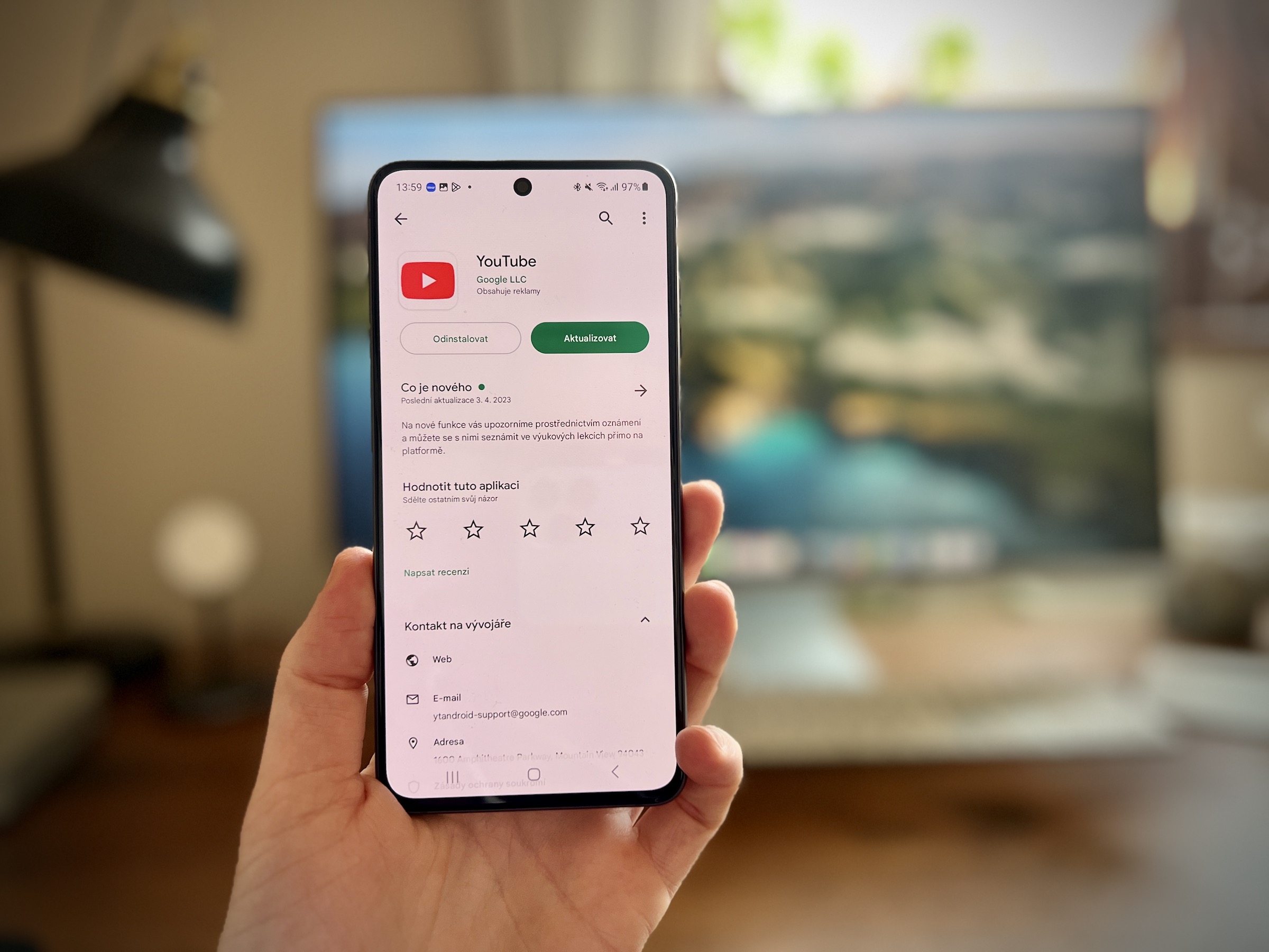 YouTube menutupi YouTube menutupi